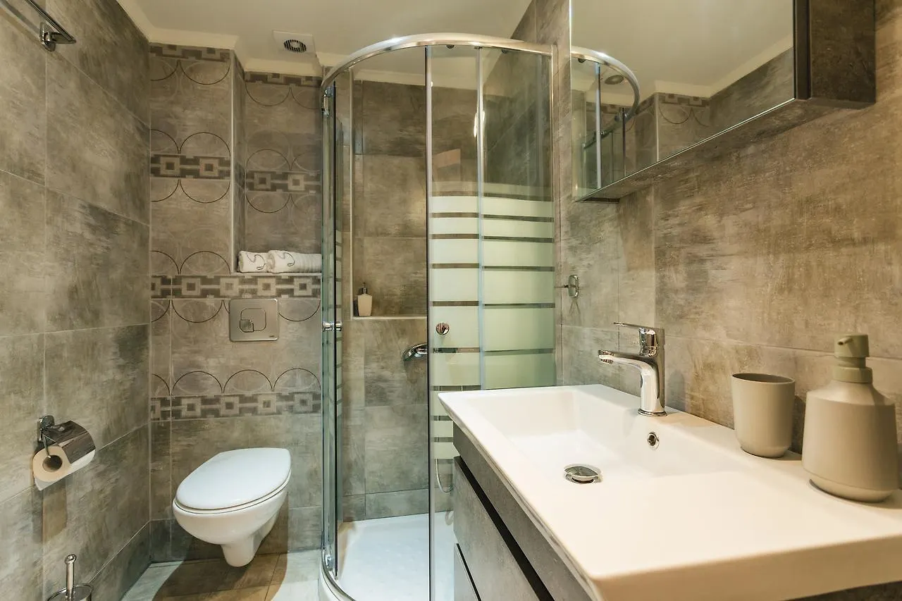 Enastron Apartment Pefkochori Greece